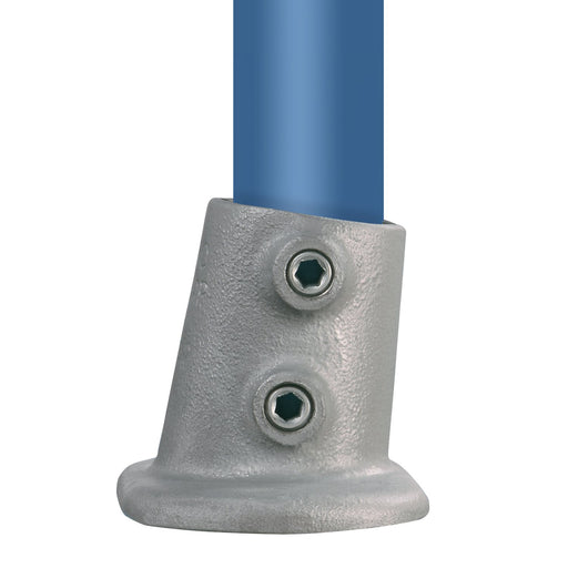 Rohrverbinder aus Stahl galvanisiert Fußplatte oval Winkel 11º